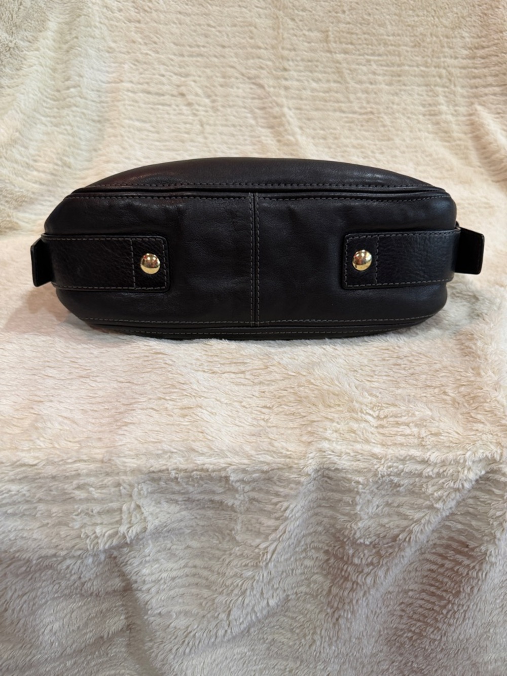 Coach Black Leather Shoulder Bag with Gold Hardware - Picture 7 of 12